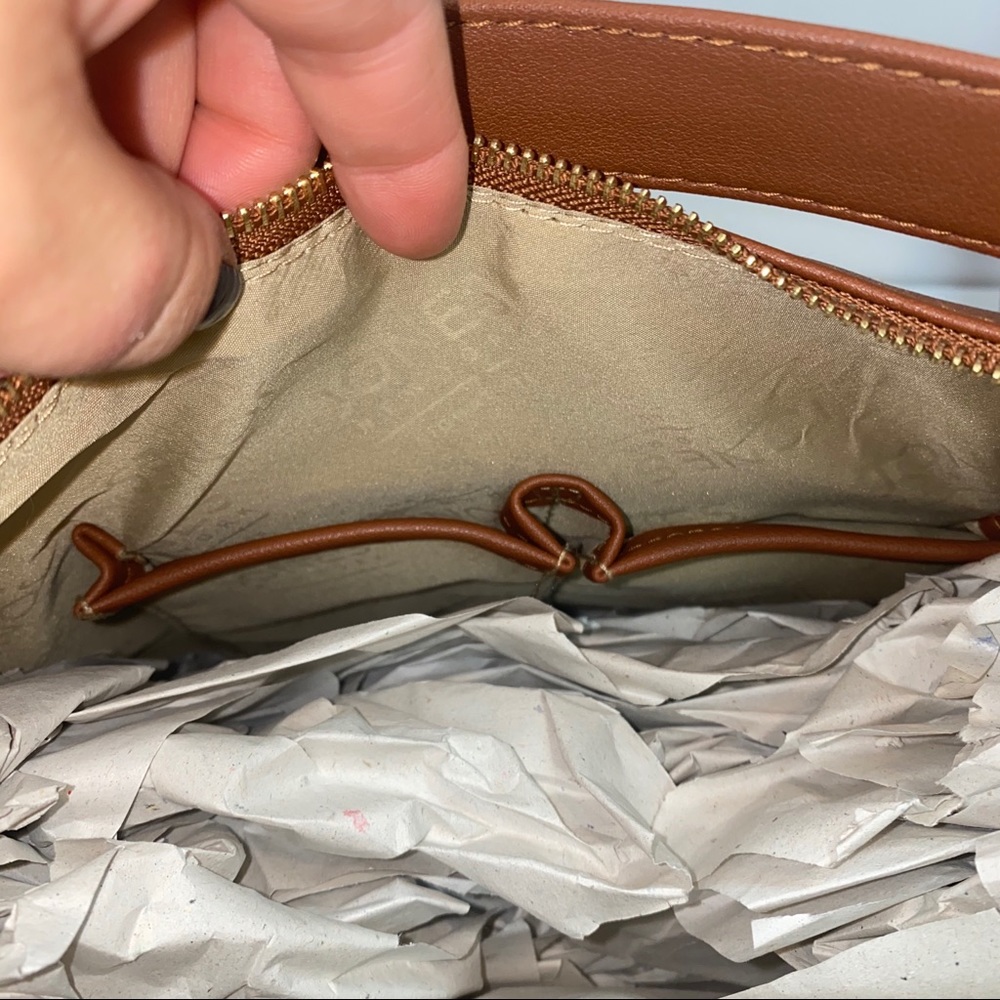 JONES NEW YORK Signature ⭐️NWT⭐️Boho Shoulder Bag - Picture 5 of 6
